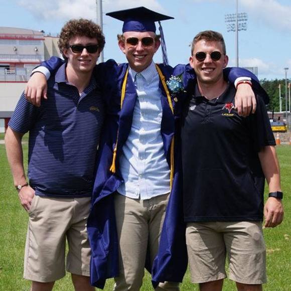 Profile Picture of Danny Turck (@dannyturck) on Poshmark