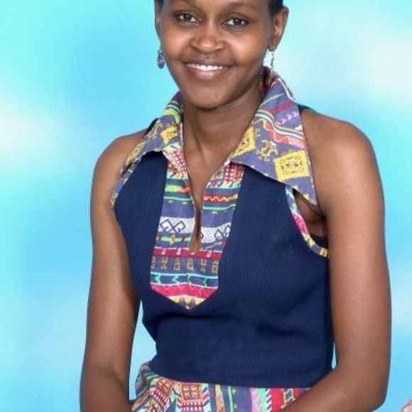 Profile Picture of Essie Gitau (@essiegitts) on Poshmark