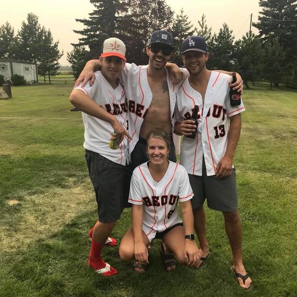 Profile Picture of Chris Myshak (@chris_myshak19) on Poshmark