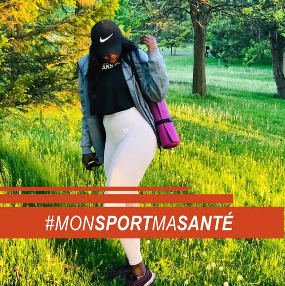 Profile Picture of Julie Lorelle (@juliejlo722) on Poshmark