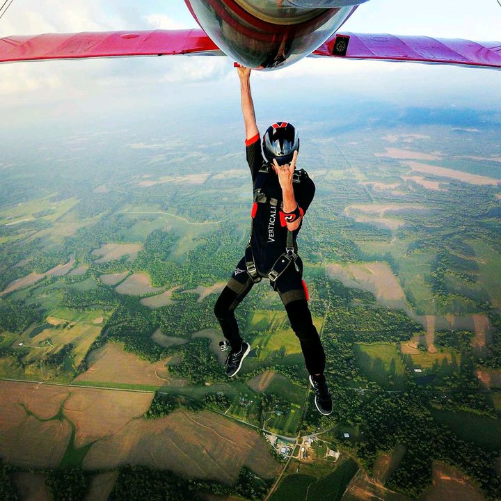 Profile Picture of Bryan Baggett (@skydiver_bryan) on Tiktok