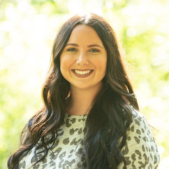 Kailey Dewildt - Poshmark Profile Picture of Kailey Dewildt (@kaileydewildt) on Poshmark