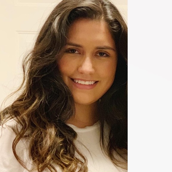Profile Picture of Alexis Zamarripa (@azamarripa21) on Poshmark