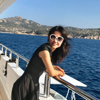 Profile Picture of Debbiezheng2 (@Debbiezheng21) on Twitter