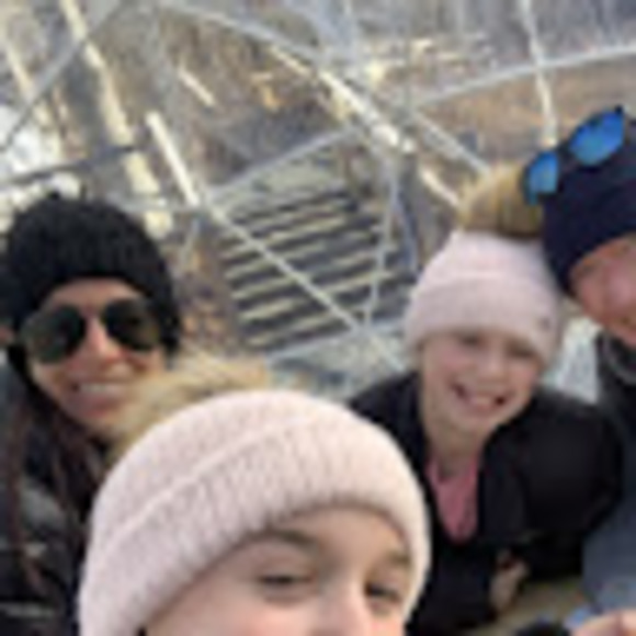 Stephanie Katz - Poshmark Profile Picture of Stephanie Katz (@skatz32278) on Poshmark