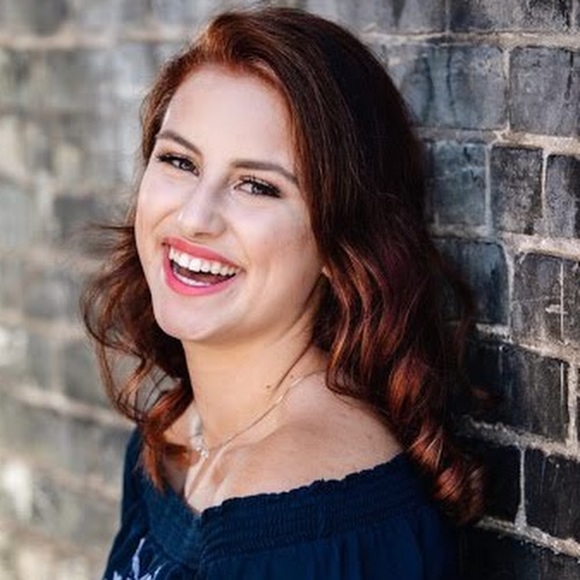 Profile Picture of Katelin Nidy (@knidy) on Poshmark