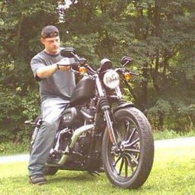 Profile Picture of Joseph Stich (@harleydmc77) on Twitter