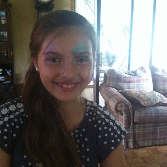 Profile Picture of Mady Swygert (@madyswygert) on Poshmark