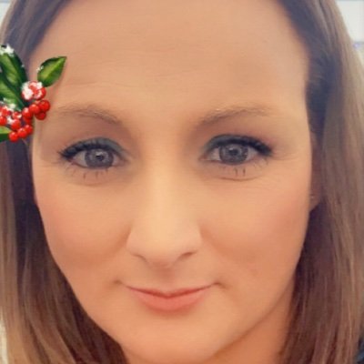 Profile Picture of Helen Jeffers (@HelenJeffers15) on Twitter