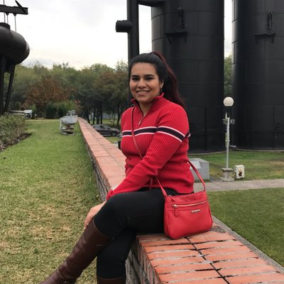 Profile Picture of Yazmín Del Castillo (@YazDelCastilloG) on Twitter