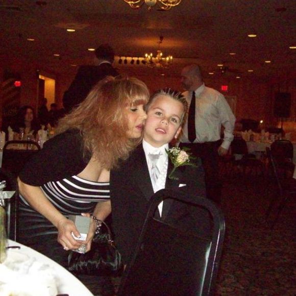 Profile Picture of Nancy-lee Bagdasarian chamberlain (@naneki1227) on Poshmark