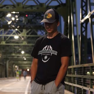 Profile Picture of joshua (@joshua_thomas_riehle) on Instagram