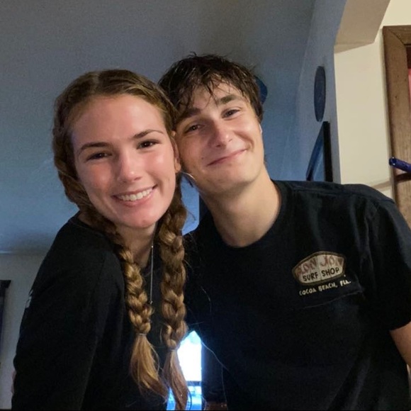 Profile Picture of Jacob Silverstein (@jsilverstein79) on Poshmark