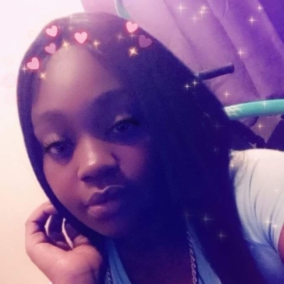 Profile Picture of Cheronika Smith (@cheronikasmith) on Poshmark