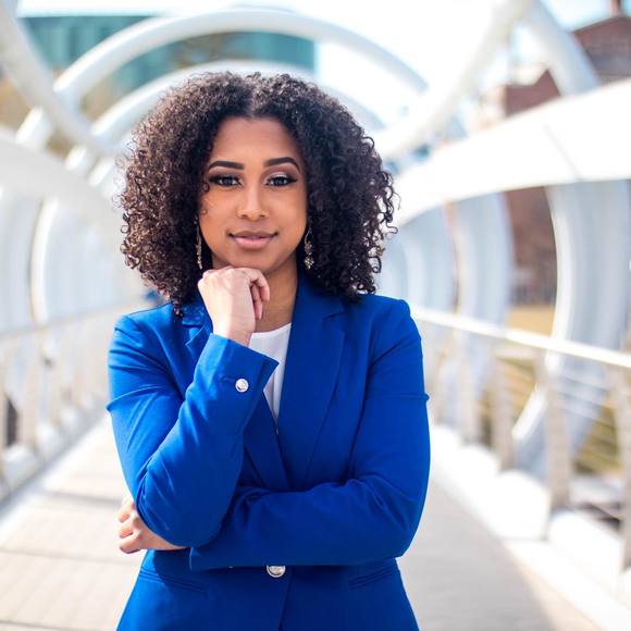 Profile Picture of Calah Mcquarters (@calahmishael) on Poshmark