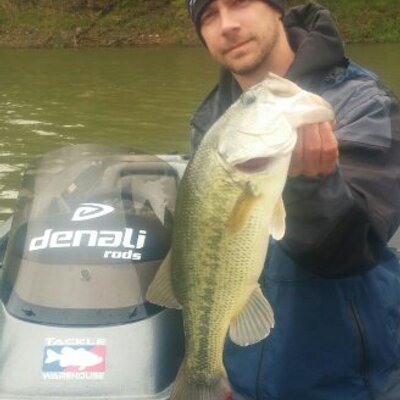 Profile Picture of Caleb Carnes (@CarnesFishing) on Twitter