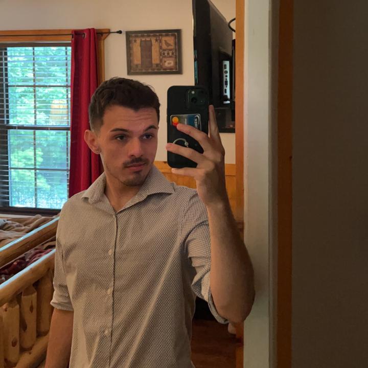 Profile Picture of David (@bedriddendavid) on Tiktok