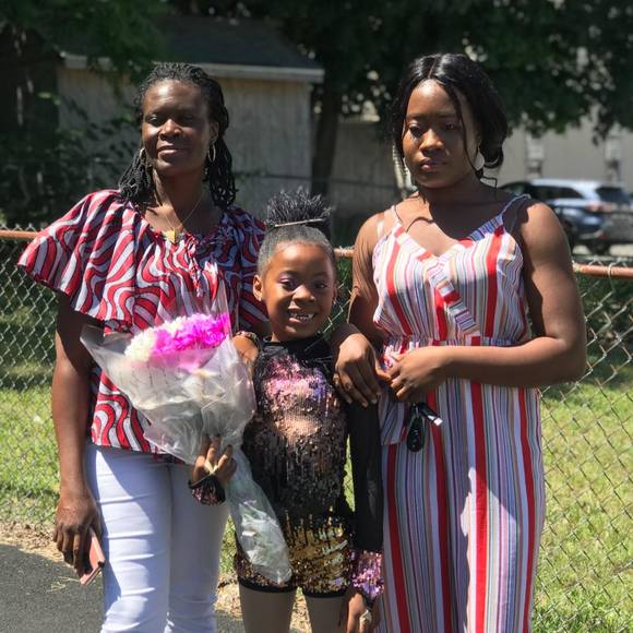 Profile Picture of Mt Teaway (@mteaway) on Poshmark