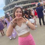 Profile Picture of Ariel Starr Groves (@astarr28) on Instagram