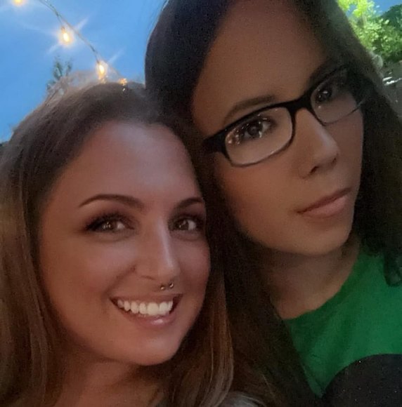 Profile Picture of Keyleigh Swaab (@bassprncss666) on Poshmark