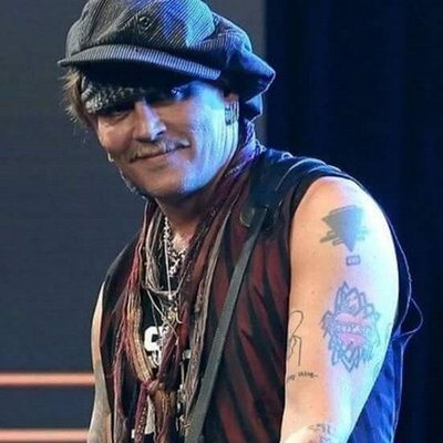 Profile Picture of Patricia A (@J_Depp_fan78) on Twitter