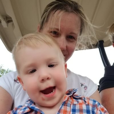 Profile Picture of Andrea Hedge (@AndyLee2009) on Twitter