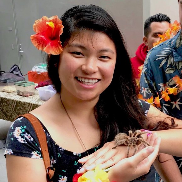 Joyce Samson - Poshmark Profile Picture of Joyce Samson (@joycesamson) on Poshmark