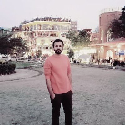 Profile Picture of ᕼᑌSSᗩIᑎ (@QamarHussain_) on Twitter