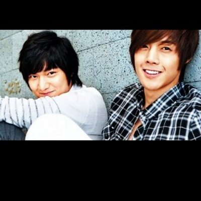 Profile Picture of Amy Leng (@rockeramy18) on Twitter