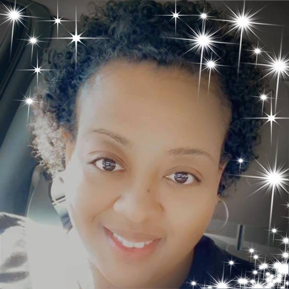 Profile Picture of Porcha Marenda (@porchamarenda) on Poshmark