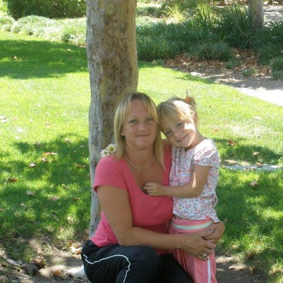 Profile Picture of Jennifer Dopps (@leo4life1) on Poshmark