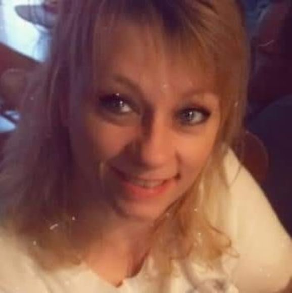 Profile Picture of Jan Latshaw (@babyj74) on Poshmark