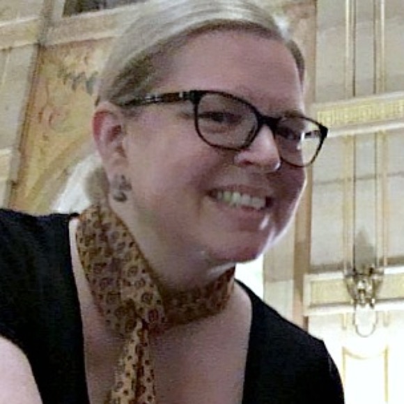 Profile Picture of Kristina Sloggett (@spabettie) on Poshmark