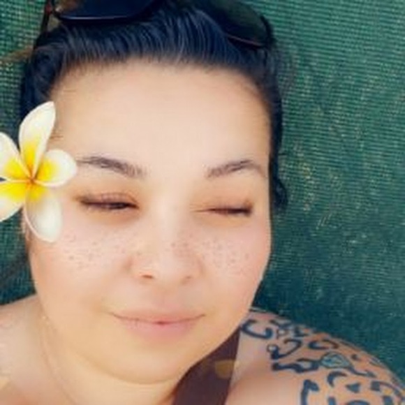 Profile Picture of Marcella Dudley (@dudleyml01) on Poshmark