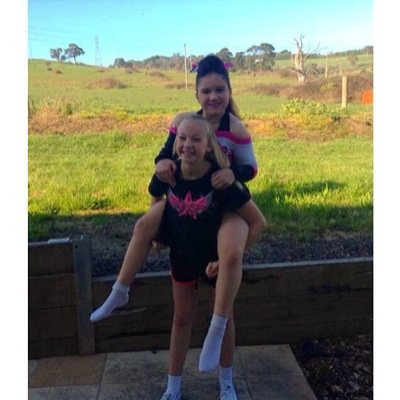 Profile Picture of Amy (@@amy_weiland22) on Twitter