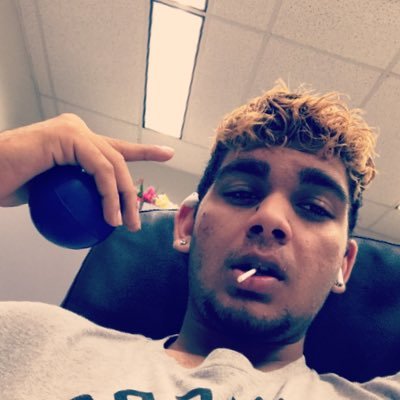 Profile Picture of Stephen Schuler (@StephenAndrew27) on Twitter