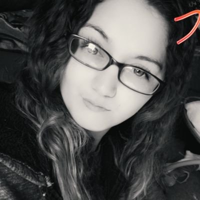 Profile Picture of Manda Partida (@amanda_partida) on Twitter