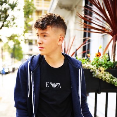 Profile Picture of Matthew Hargrove (@_MattHOfficial_) on Twitter