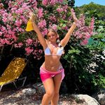 Profile Picture of 𝒦𝒶𝒾𝓁𝑒𝓎 𝒞𝓁𝒶𝓇𝓀𝑒 🌴 (@kaileyclarke_) on Instagram