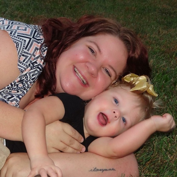 Profile Picture of Bailey Frey (@freyfamily) on Poshmark