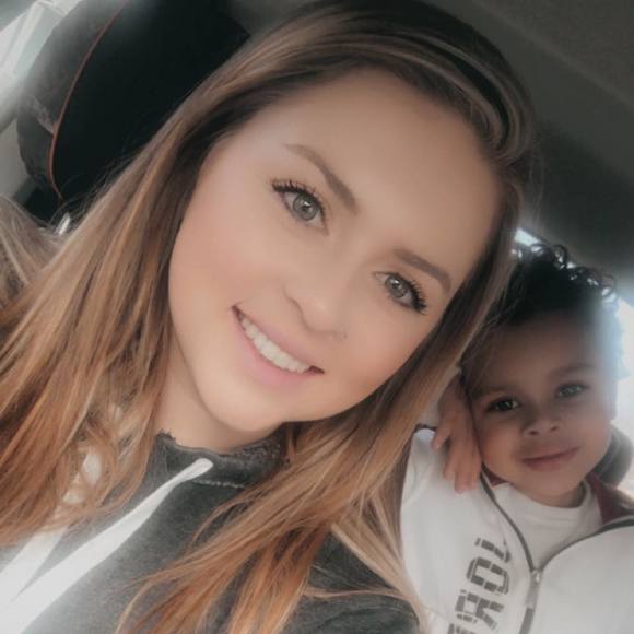 Profile Picture of Kylea Root (@kylearoot21) on Poshmark