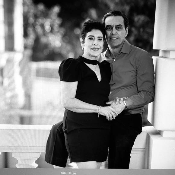 Profile Picture of Albina Gonzalez (@albinagonzalez) on Poshmark