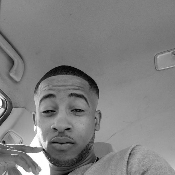 Zachariah Nathan - Poshmark Profile Picture of Zachariah Nathan (@zackn10) on Poshmark