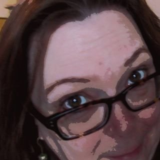 Profile Picture of Like A Hair Brush (@ShellyBrush3) on Twitter