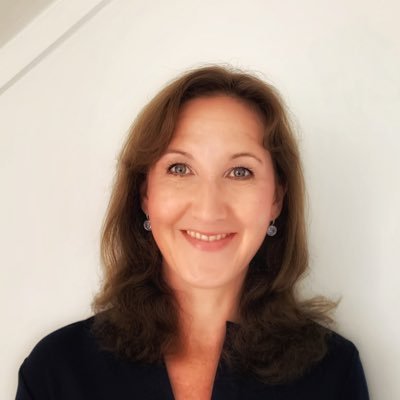 Profile Picture of Flora Dennis (@SofiaShawSocial) on Twitter