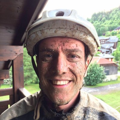 Profile Picture of James Crutchfield (@james_crutchy) on Twitter