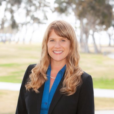 Profile Picture of Lydia Ball Van Note (@lydiajball) on Twitter