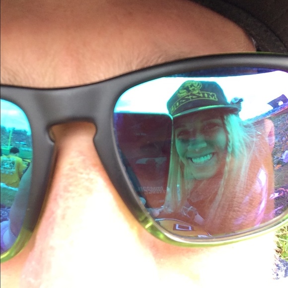 Profile Picture of Katie Neustedter (@knp7bb) on Poshmark