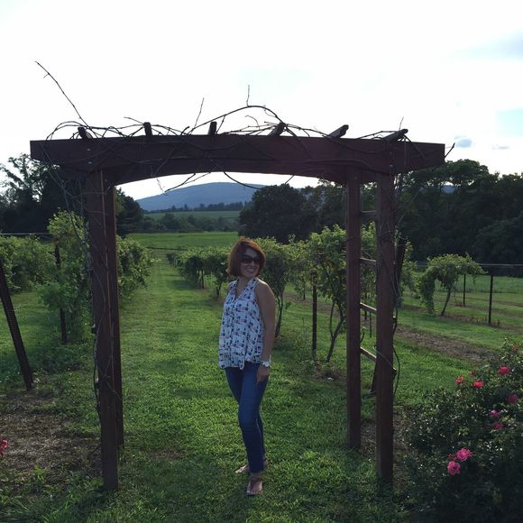 Profile Picture of Arely Ayala (@zirenita26) on Poshmark