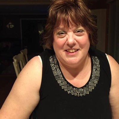 Profile Picture of Lisa Sturm (@lisasturm13) on Twitter